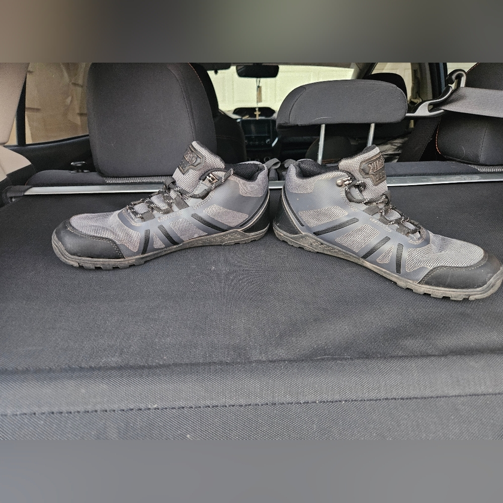Xero DayLite Hiking Boots Sz 9 - Picture 3 of 6